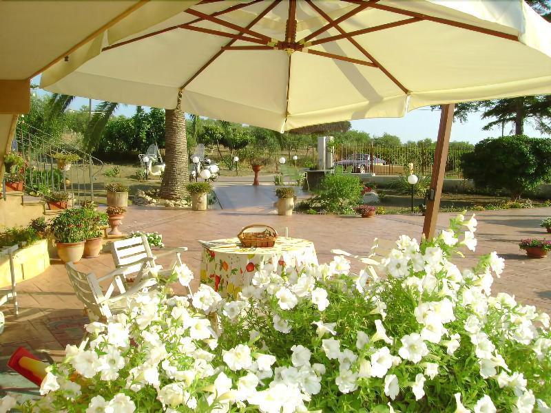 Villa Dei Giardini San Leone Dış mekan fotoğraf